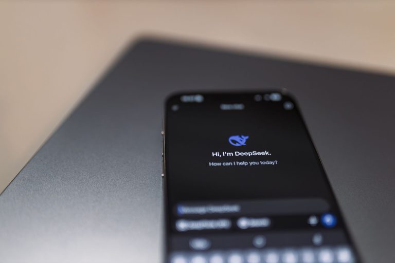 Gemini 3.8 Live y Google Search Live en smartphone